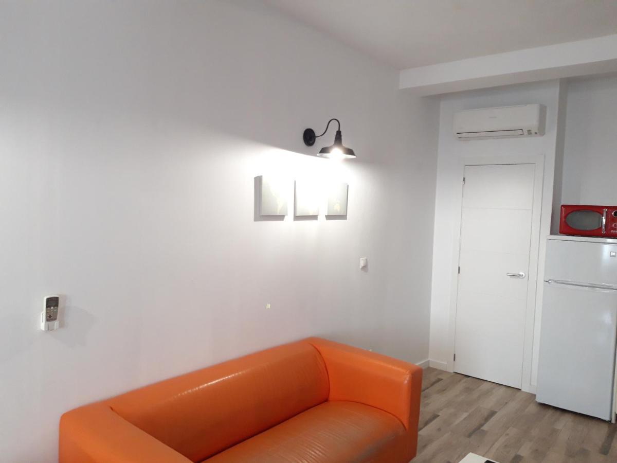 Estudio Centro Lägenhet Benalmádena Exteriör bild